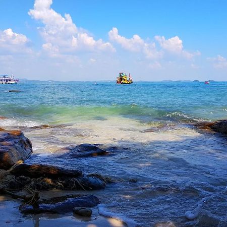 Ban Sairung Hotell Rayong Exteriör bild