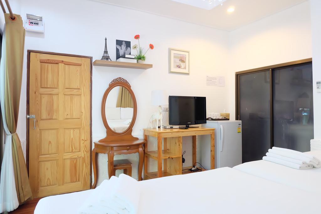 Ban Sairung Hotell Rayong Exteriör bild